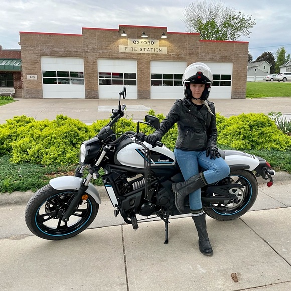 Meet your Posher, Natalie - Picture 1 of 16